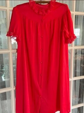 Vintage Ruffle Lace Nylon Nightgown Button Front | Lingerie Slip | Red | Small